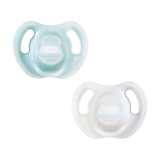 Tommee Tippee Ultra Light Super Soft Silicone Soother 0-6M